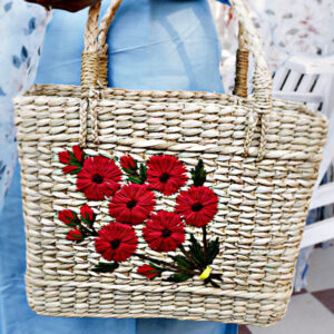 Kauna Grass Red Embroidered Square Bag