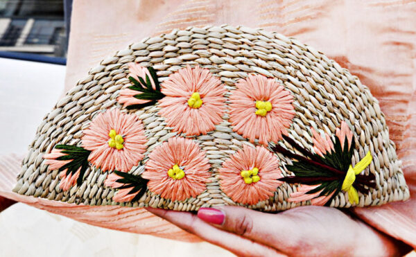 DSF8235-1 Kauna Grass Dark Peach Embroidered Clutch