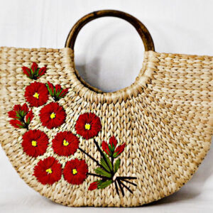 Kauna Grass Red Embroidered U Bag