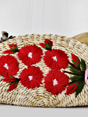 Kauna Grass Red Embroidered Clutch