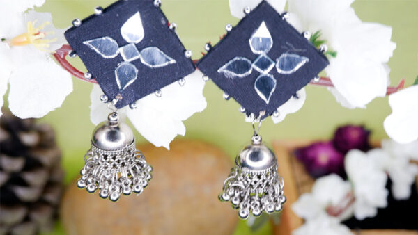 Earrings-2-d Black mirror jhumka