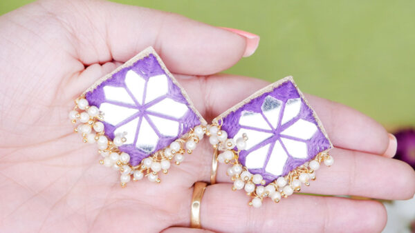 Earrings15-1 Purple thread square mirror loreal