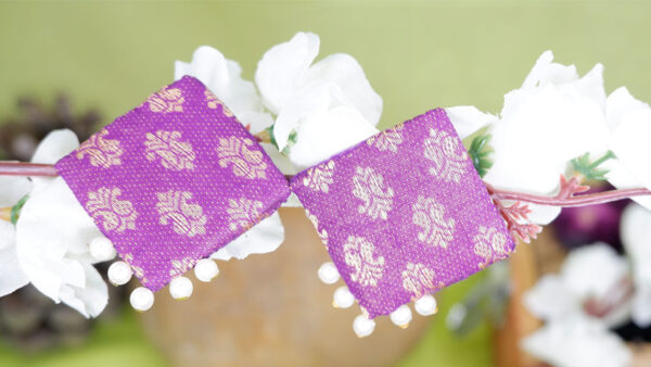 Earrings16-e Violet Stud
