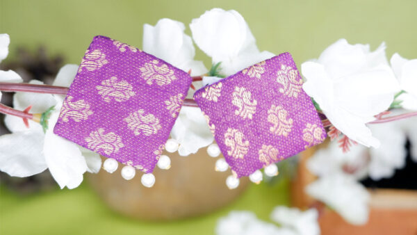 Earrings16-f Violet Stud