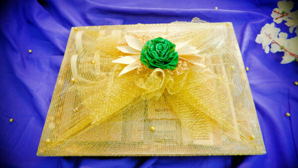 Premium Gift Pack for couples with phulkari